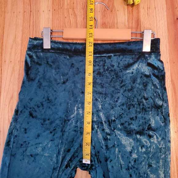 Crushed Velvet Wide Leg Pants - Picture 8 of 10